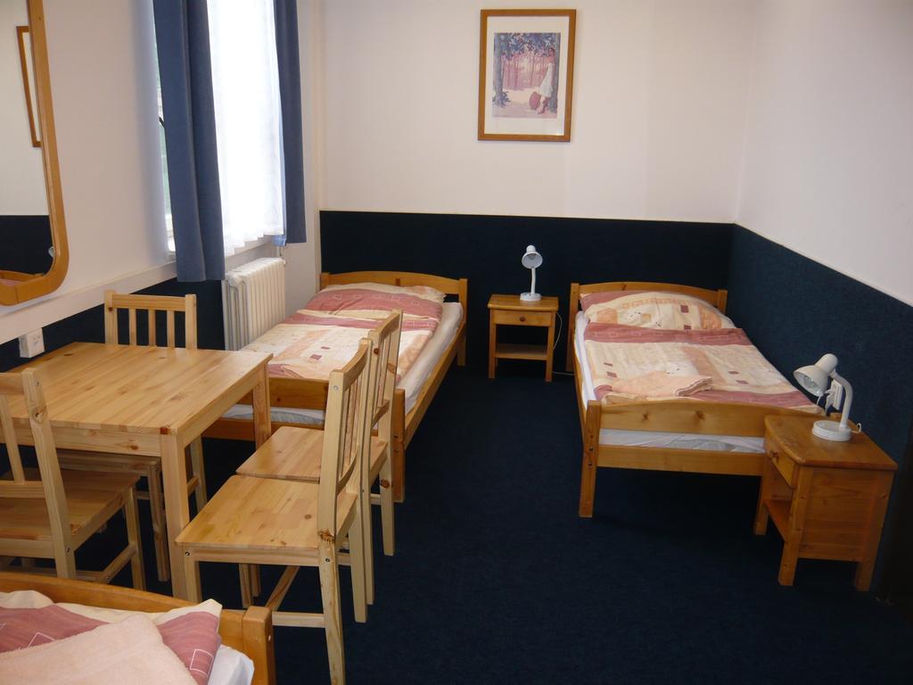 Hotel Hasa Praha Ruang foto